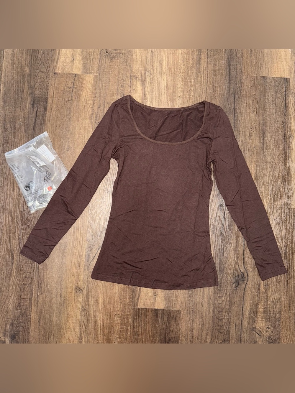 NWT Amazon Women's Long-Sleeve Scoop Neck Top - Brown